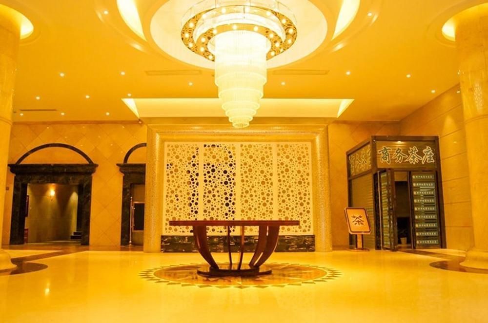 New Zhongxun Business Hotel Yueyang Bagian luar foto