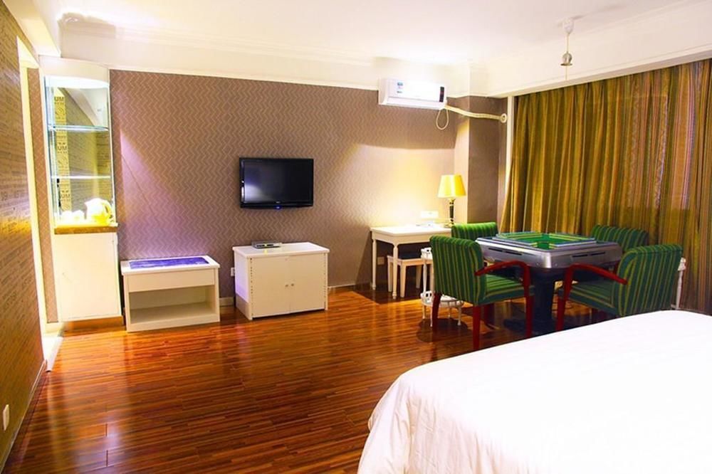 New Zhongxun Business Hotel Yueyang Bagian luar foto